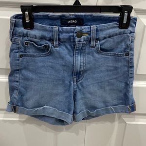 Premium Seriously Stretchy High-Rise Curvy Midi Shorts; size 6